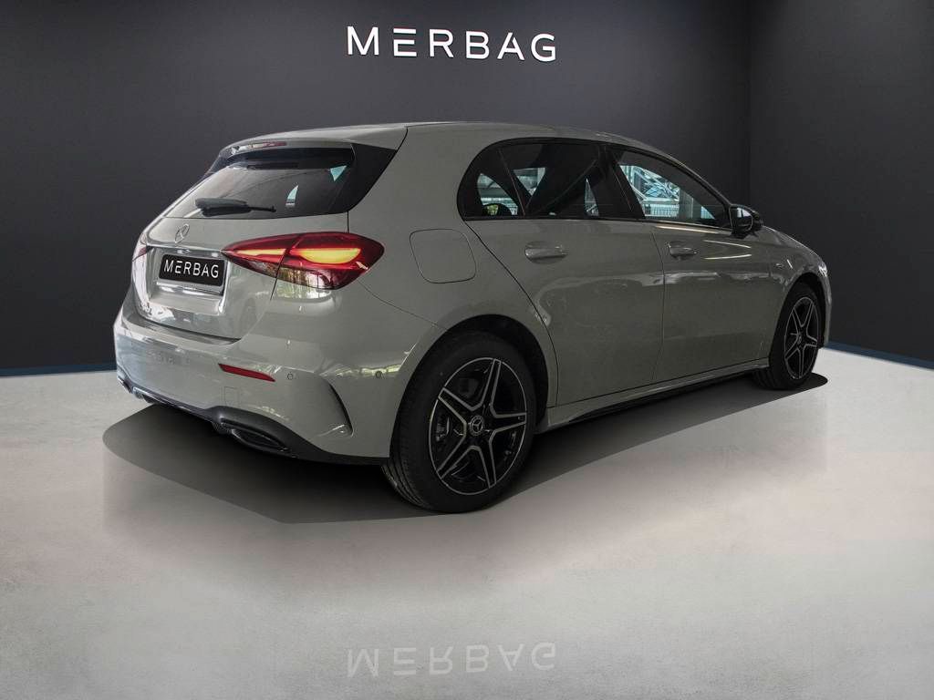Mercedes-Benz A 250 2025