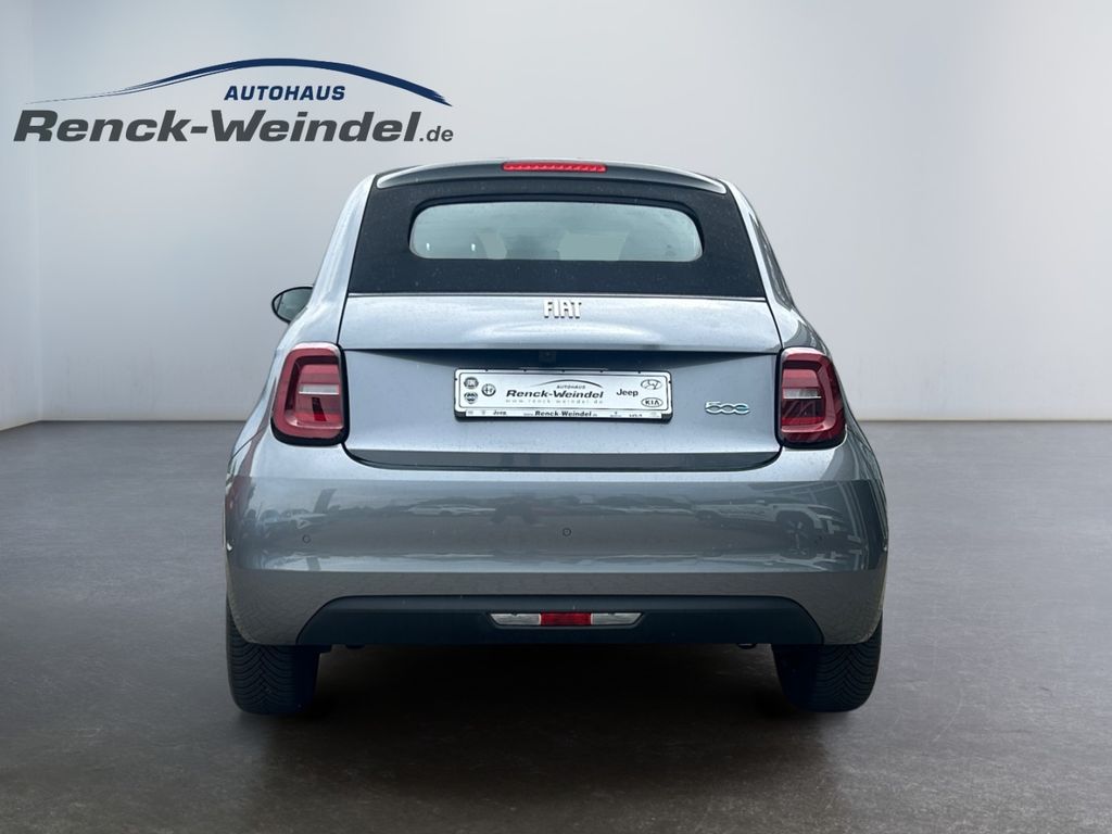 Fiat 500C 2023