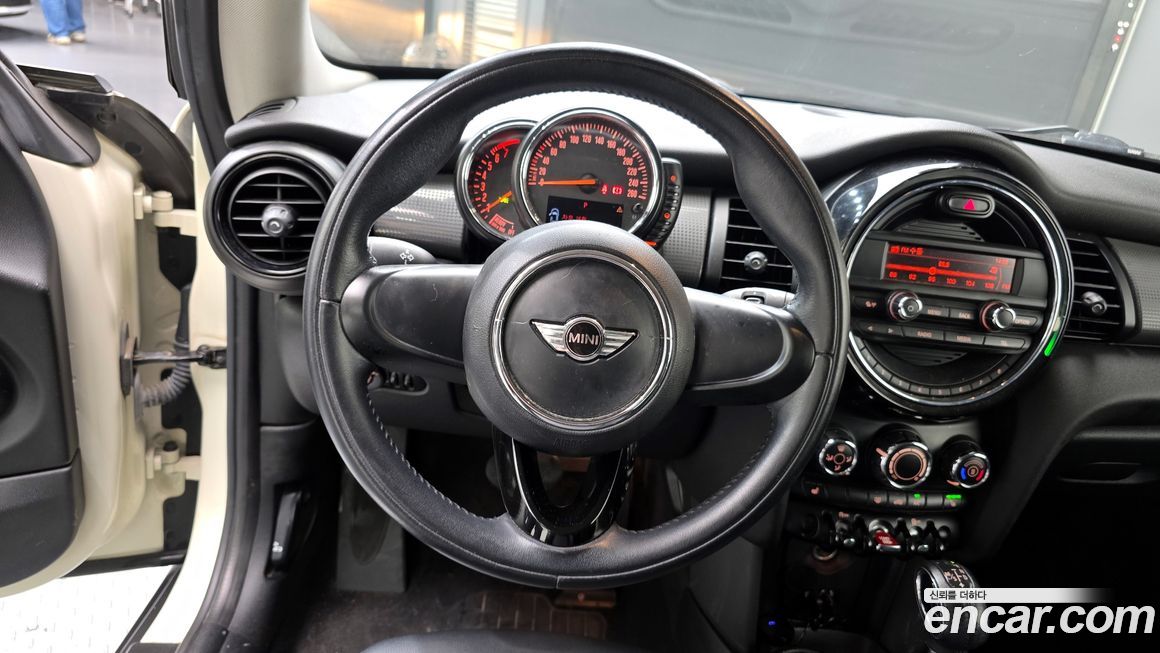 Mini Cooper 2015