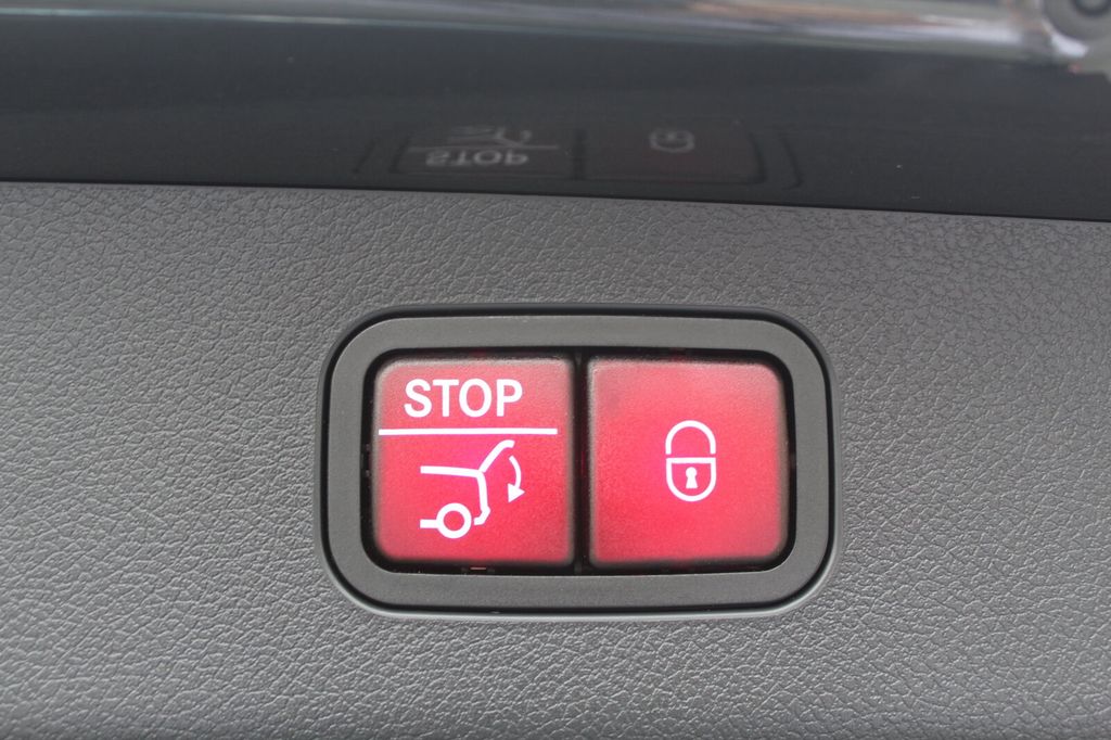 Mercedes-Benz E 300 2024