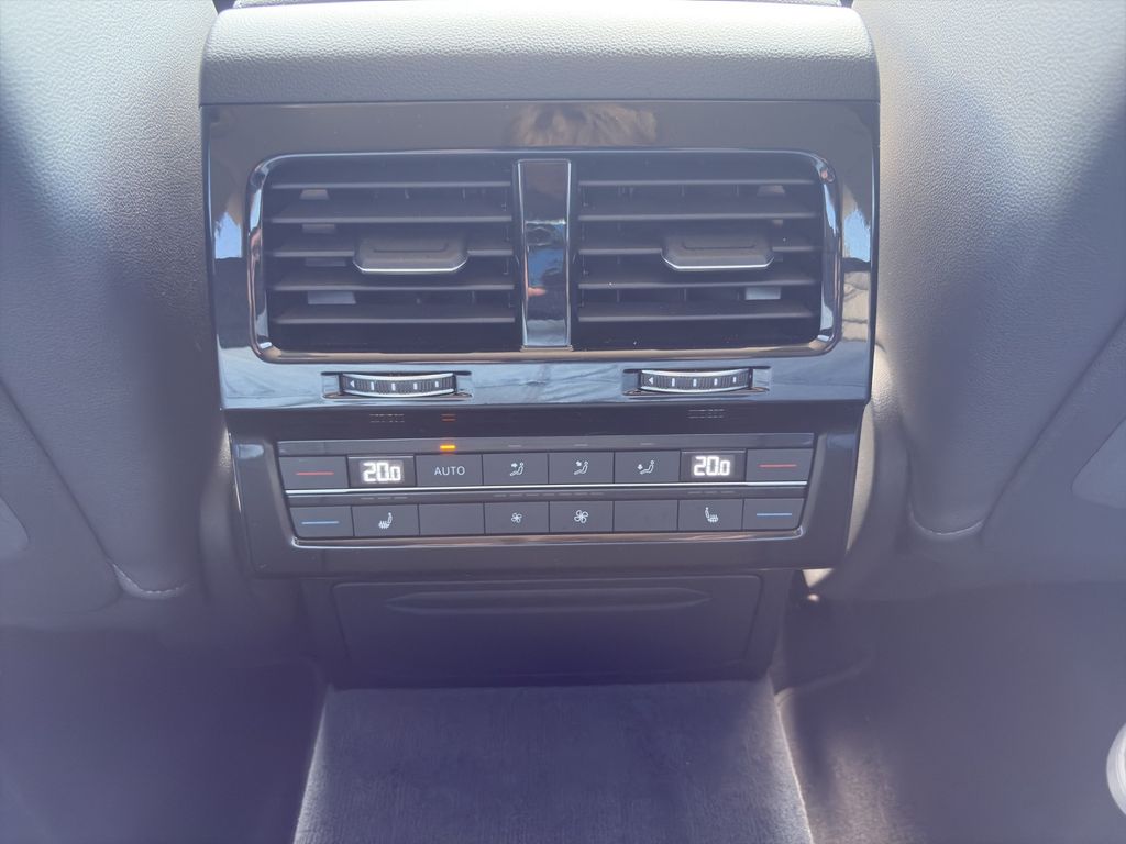 Volkswagen Touareg 2022