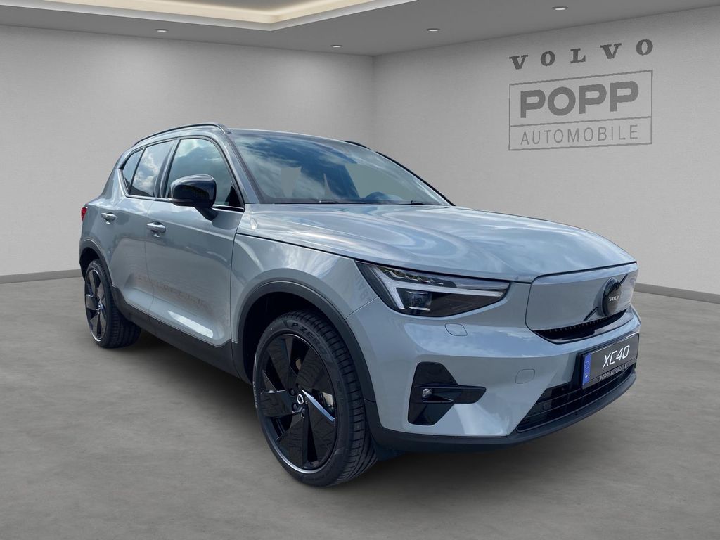Volvo EX40 2025