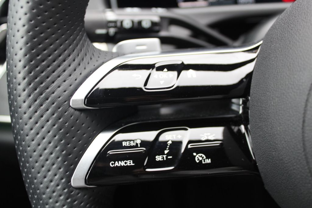 Mercedes-Benz E 300 2024