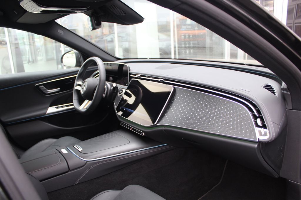 Mercedes-Benz E 300 2024