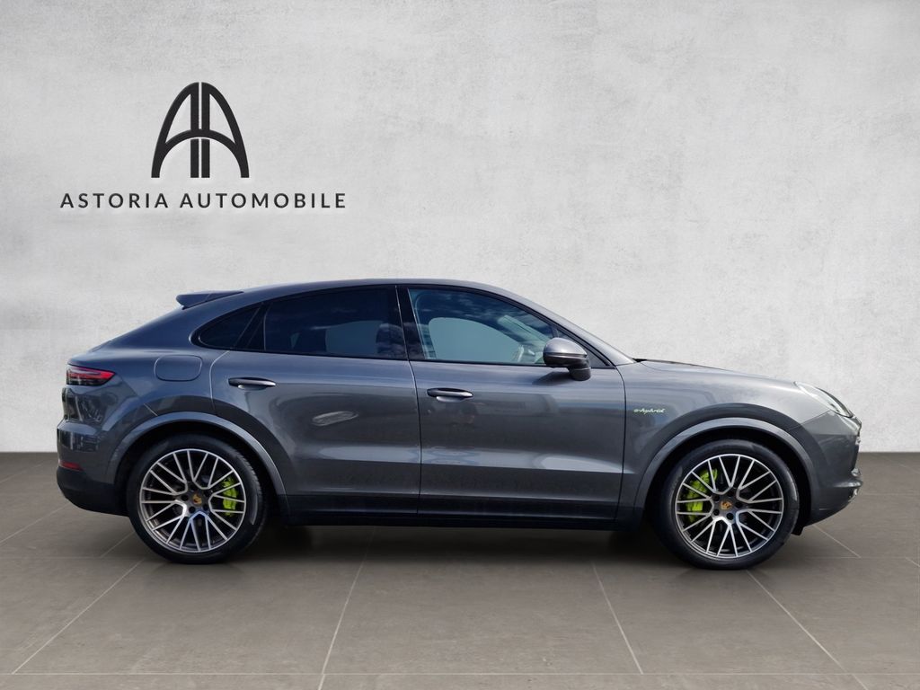 Porsche Cayenne 2021