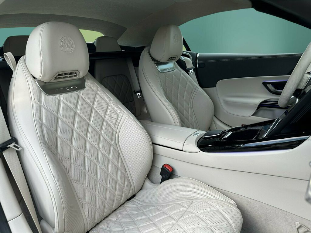 Mercedes-Benz SL 43 AMG 2024