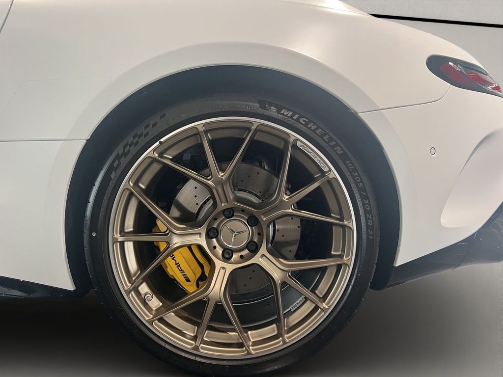 Mercedes-Benz AMG GT 2024