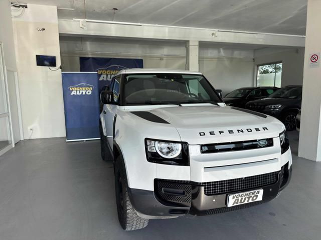 Land Rover Defender 2021