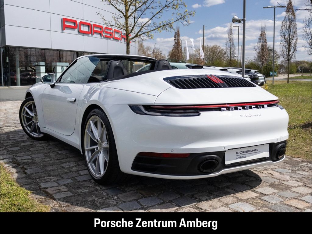 Porsche 992 2024