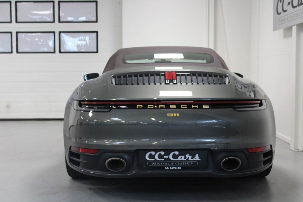 Porsche 911 2019