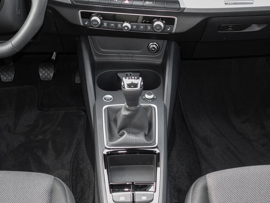 Audi Q2 2024