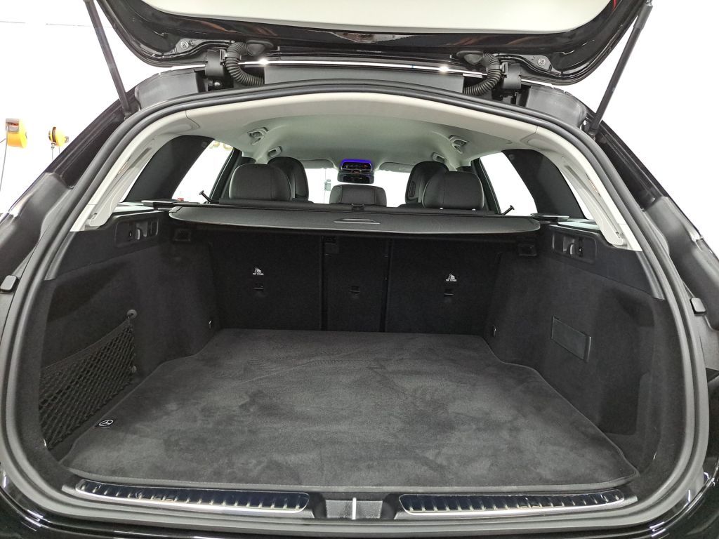 Mercedes-Benz C 200 2023