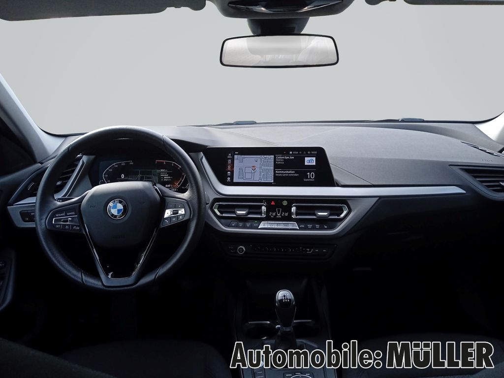 BMW 118 2022