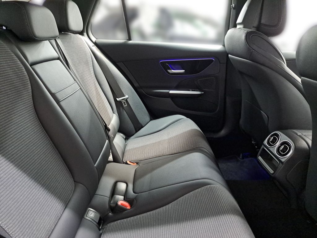 Mercedes-Benz C 200 2023