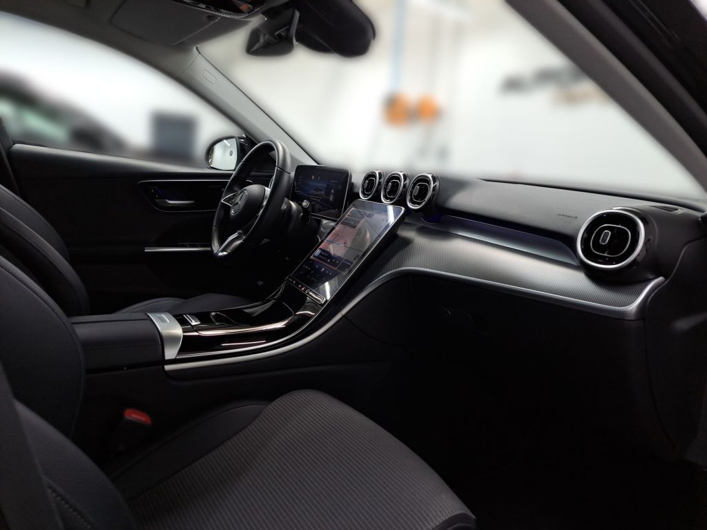 Mercedes-Benz C 200 2023