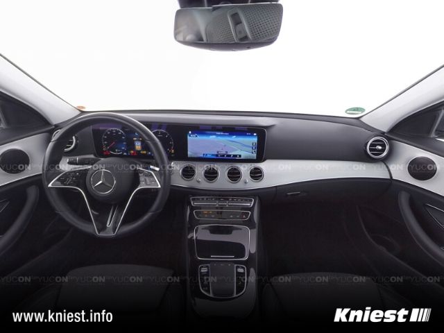 Mercedes-Benz E 220 2022