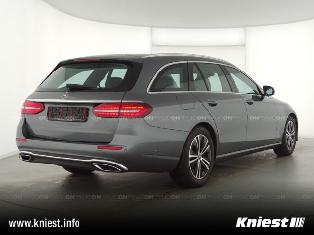 Mercedes-Benz E 220 2022