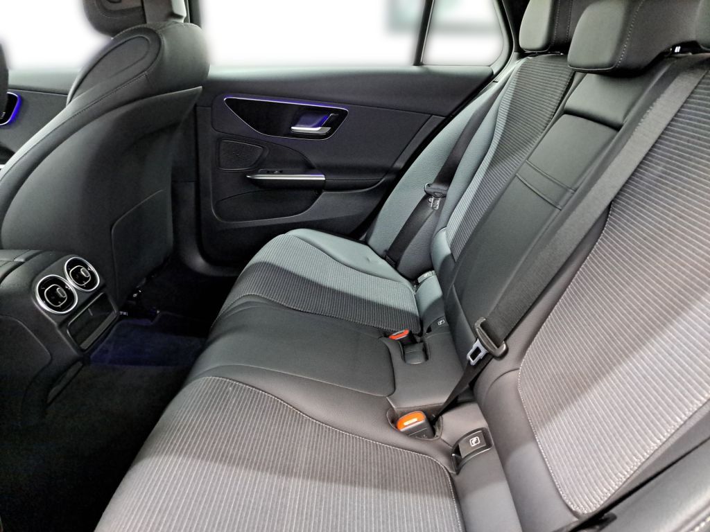 Mercedes-Benz C 200 2023