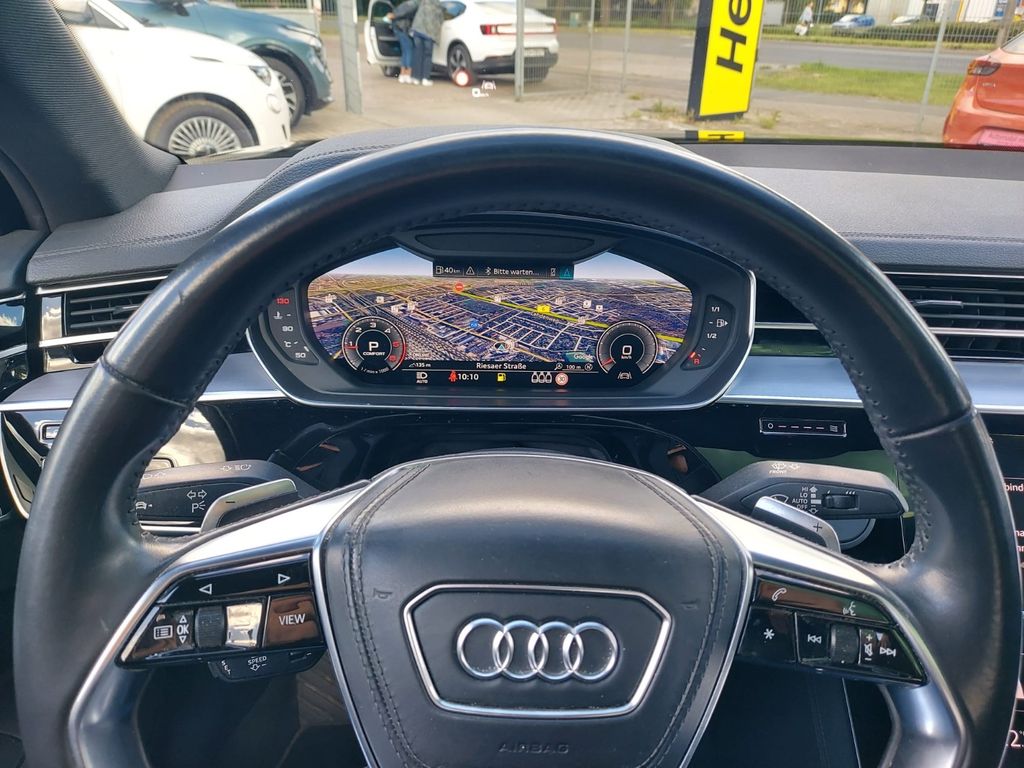Audi A8 2021