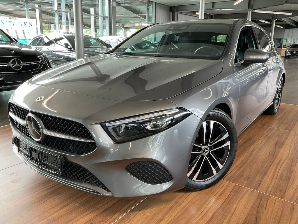 Mercedes-Benz A 200 2023