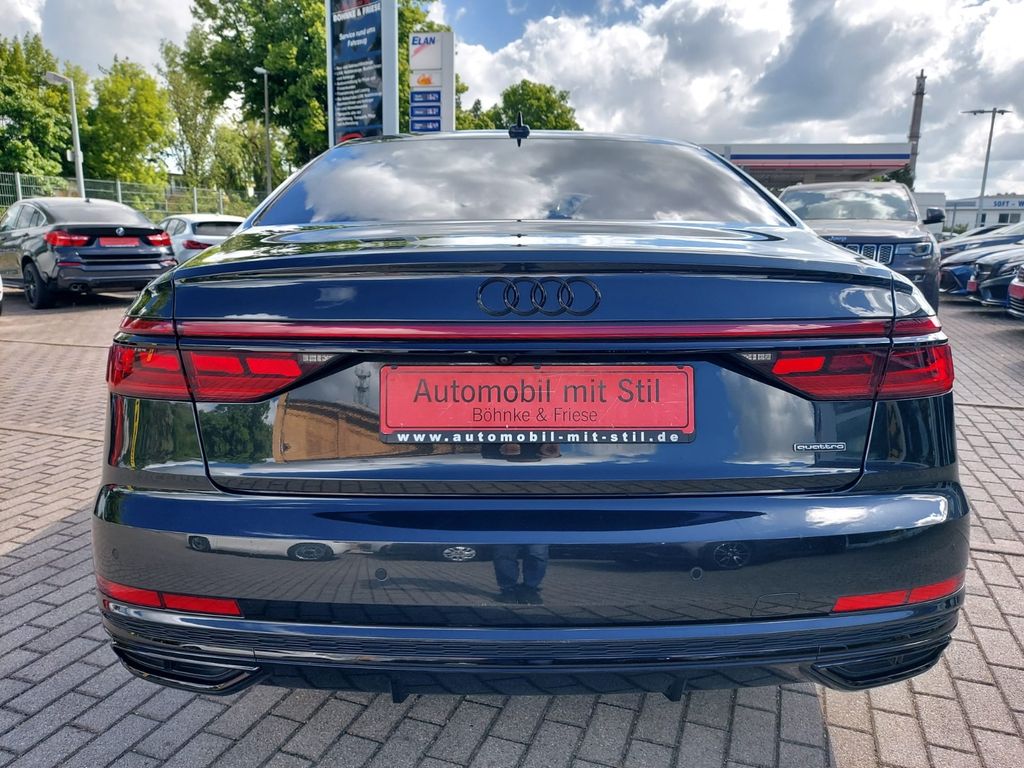 Audi A8 2021