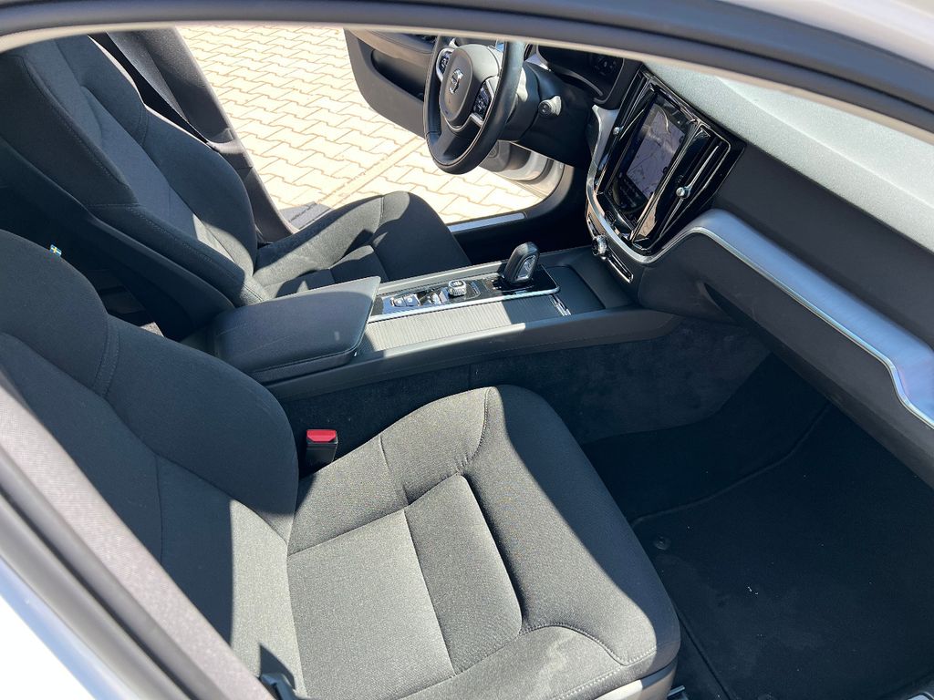 Volvo V60 2020