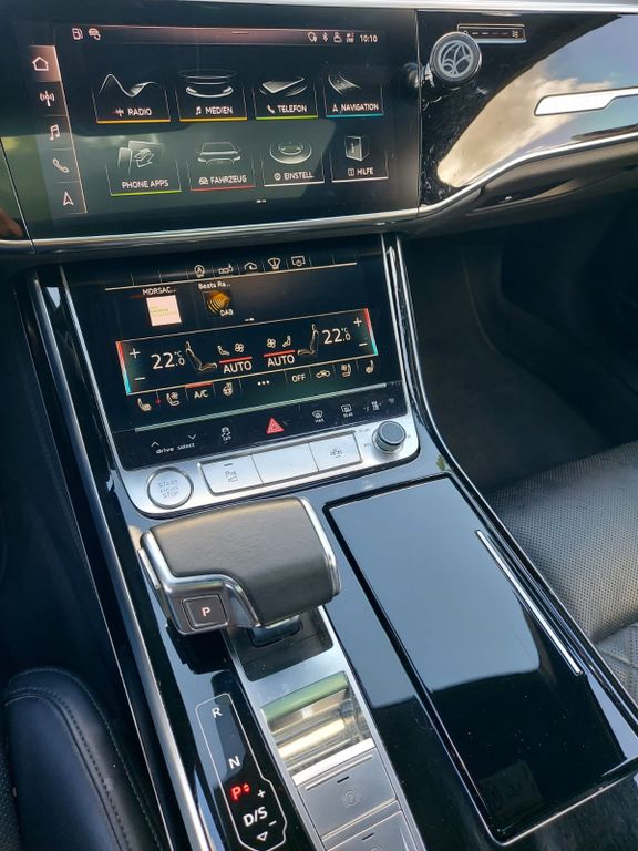 Audi A8 2021