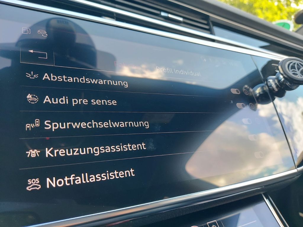 Audi A8 2021