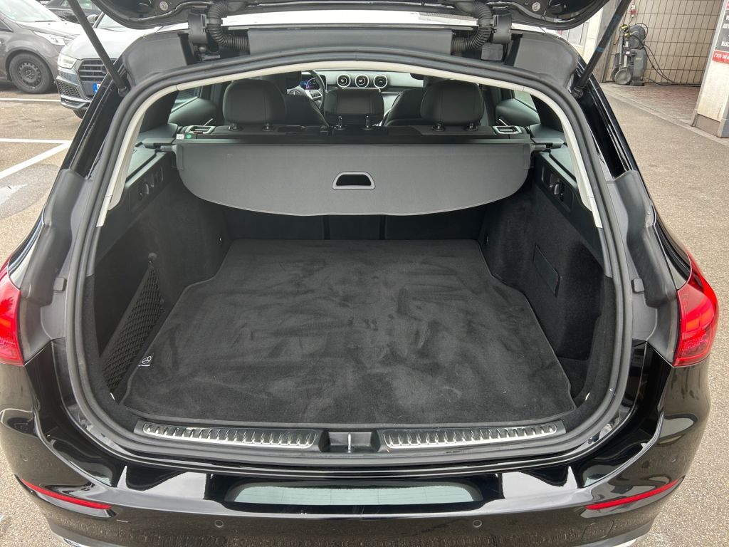 Mercedes-Benz C 200 2023