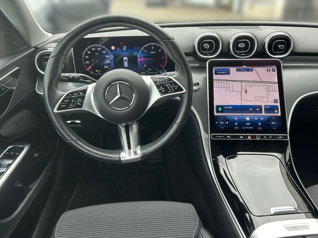 Mercedes-Benz C 200 2023