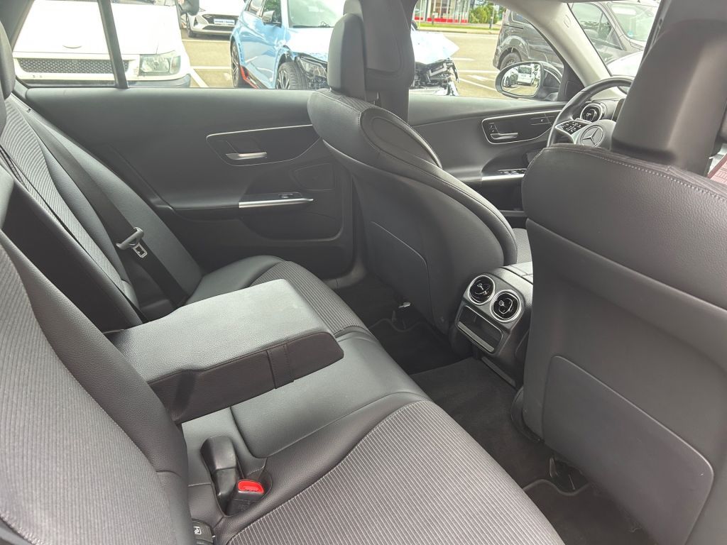Mercedes-Benz C 200 2023