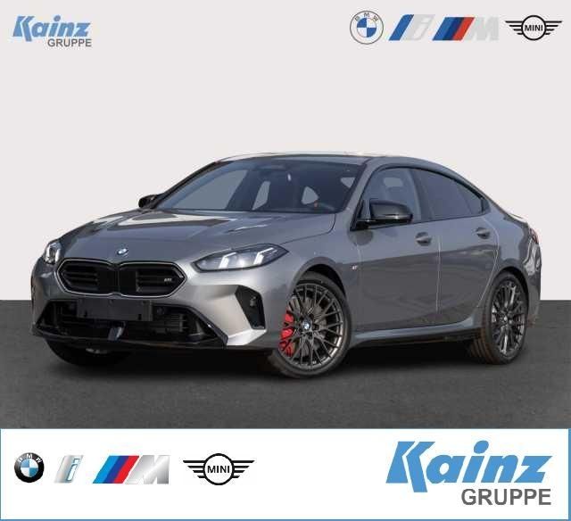 BMW M235