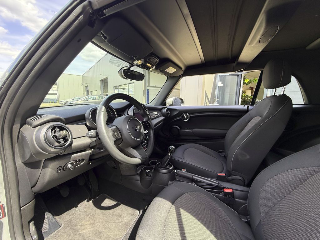 MINI One Cabrio 2021