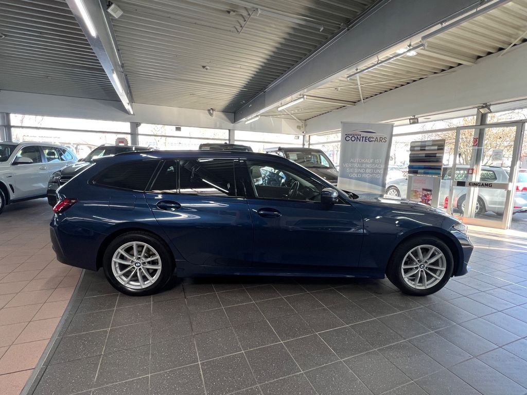 BMW 320 2022