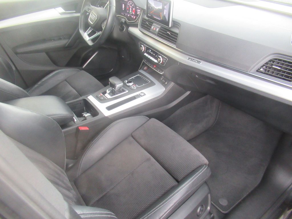 Audi SQ5 2019