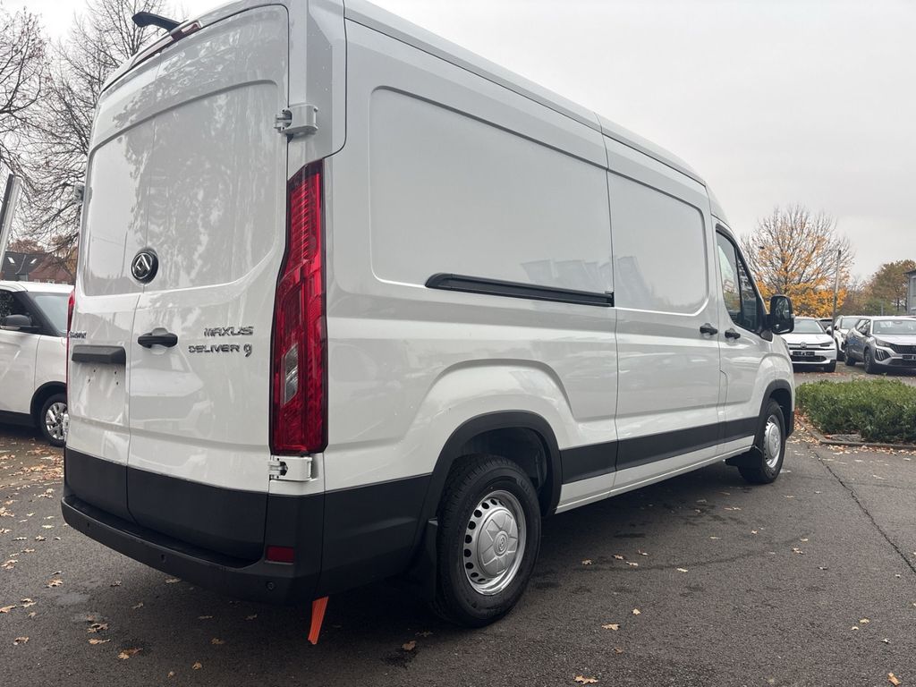 Maxus Deliver 9
