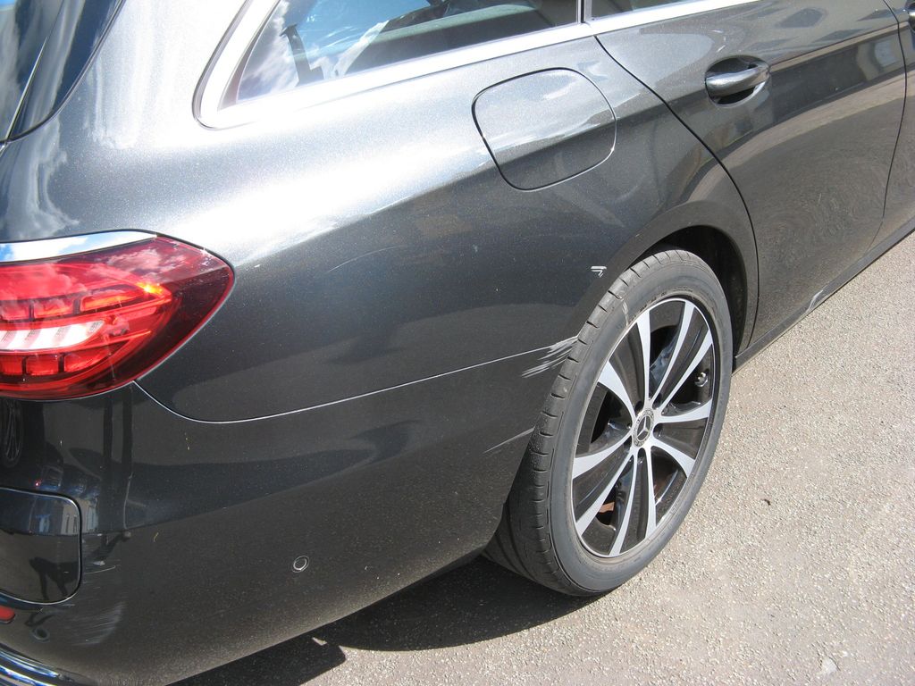 Mercedes-Benz E 300 2020