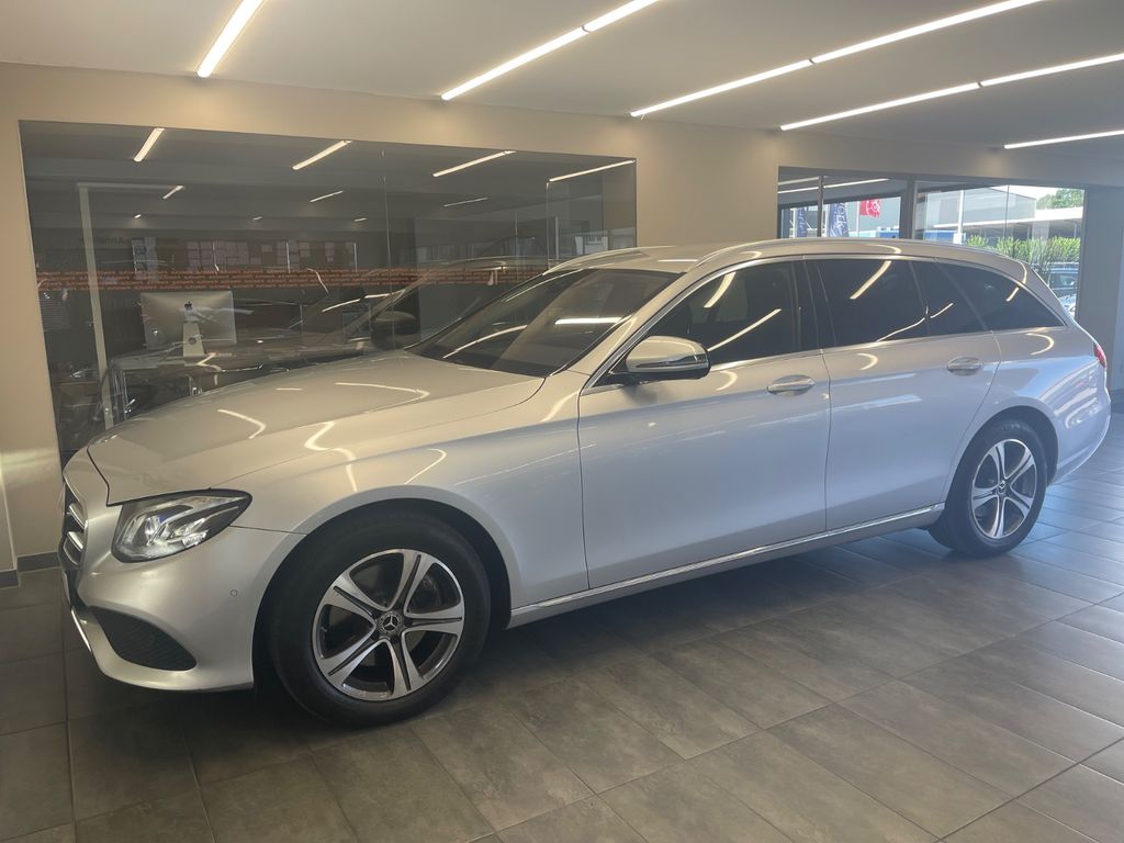 Mercedes-Benz E 220 2019