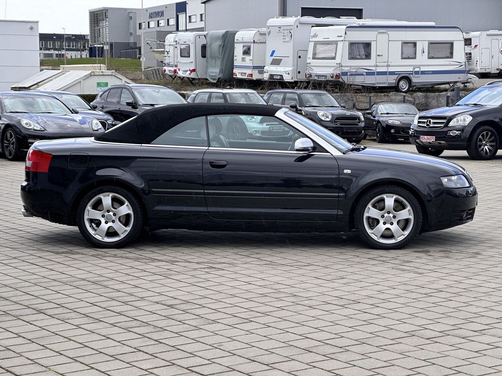 Audi S4 2004