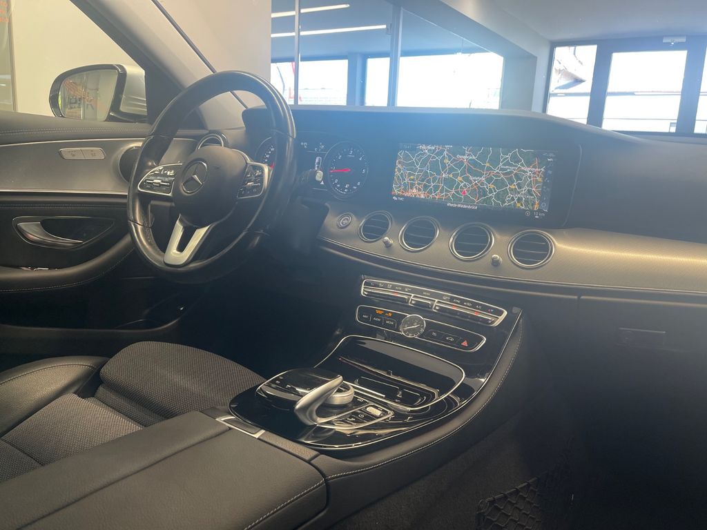 Mercedes-Benz E 220 2019
