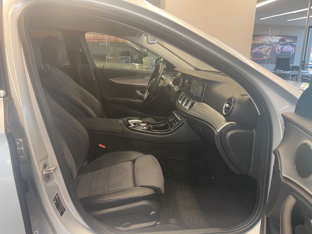 Mercedes-Benz E 220 2019