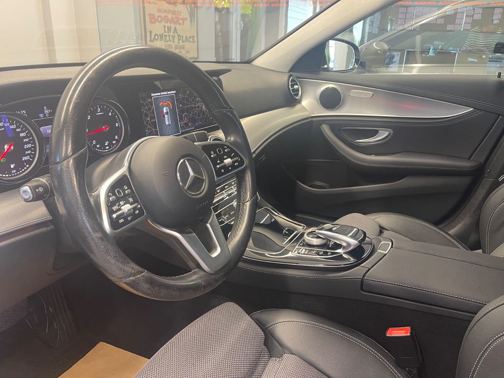 Mercedes-Benz E 220 2019
