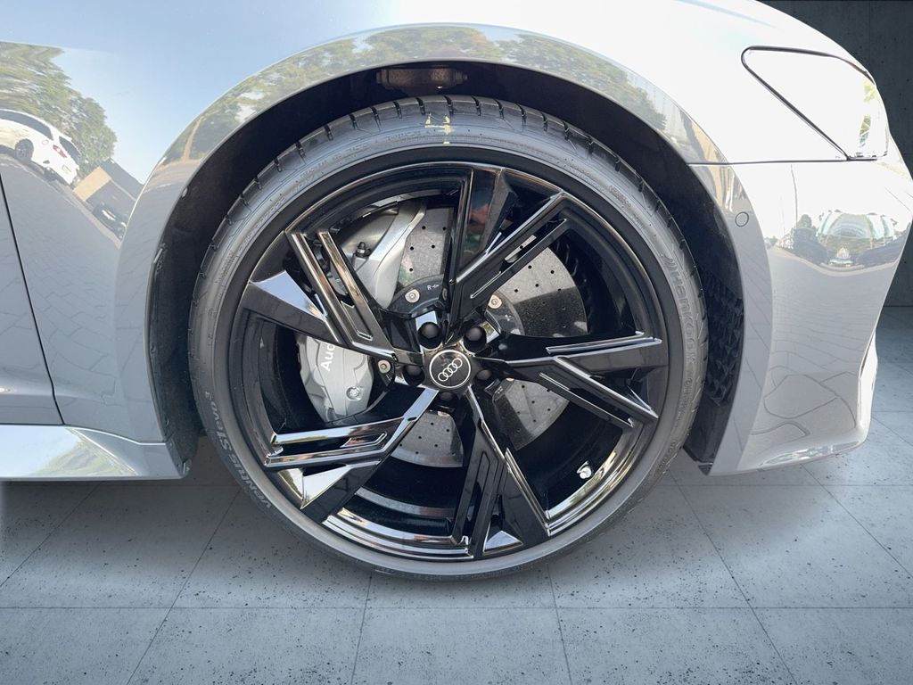 Audi RS6 2024