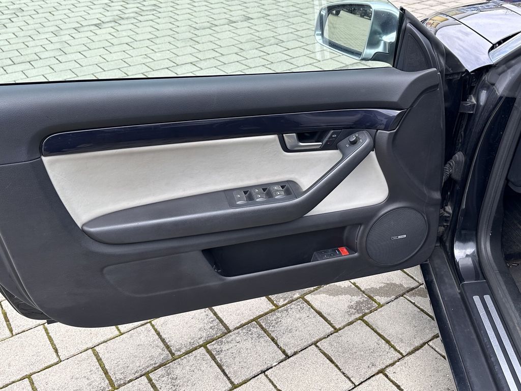 Audi S4 2004