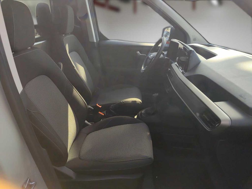 Ford Transit Courier 2025