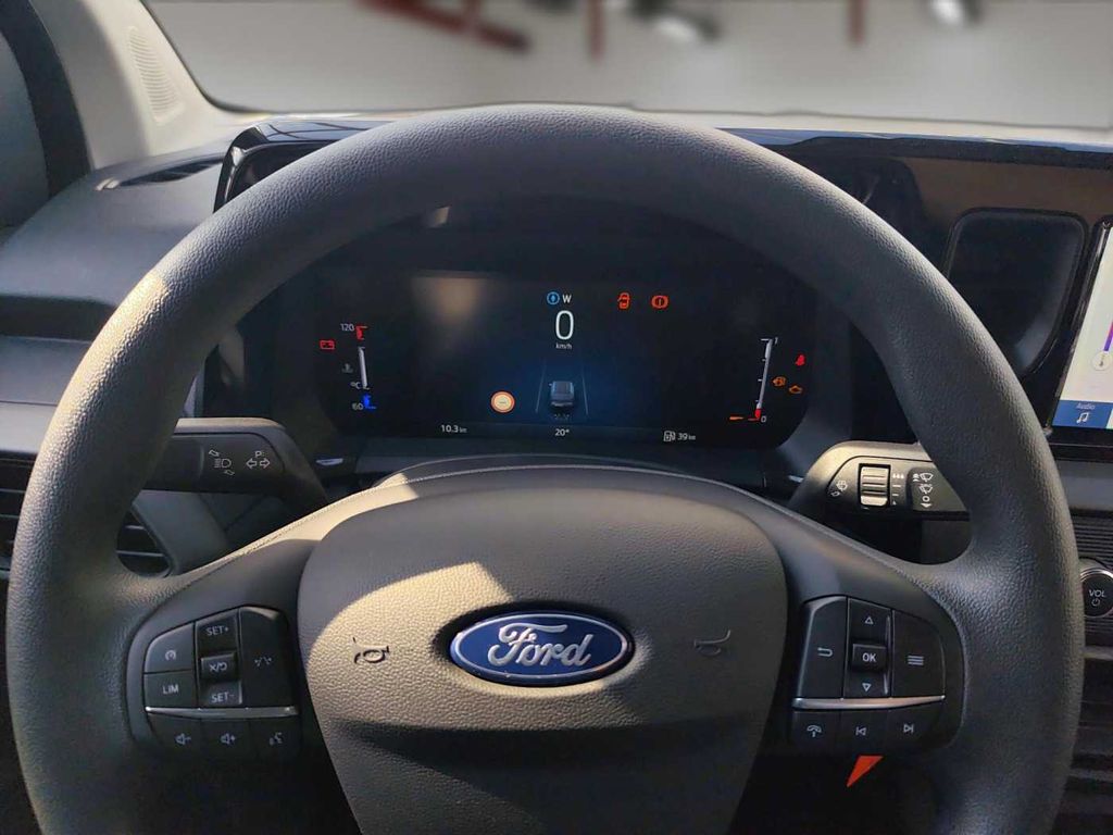 Ford Transit Courier 2025