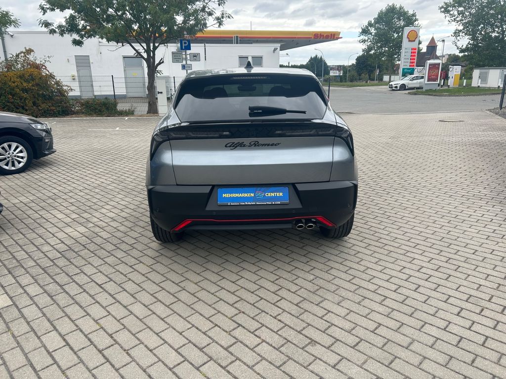 Alfa Romeo Junior 2025