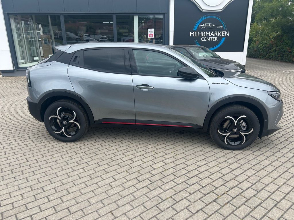 Alfa Romeo Junior 2025