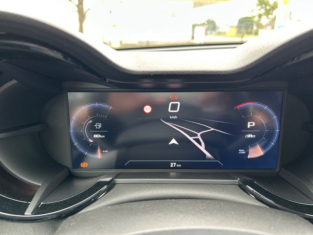 Alfa Romeo Junior 2025