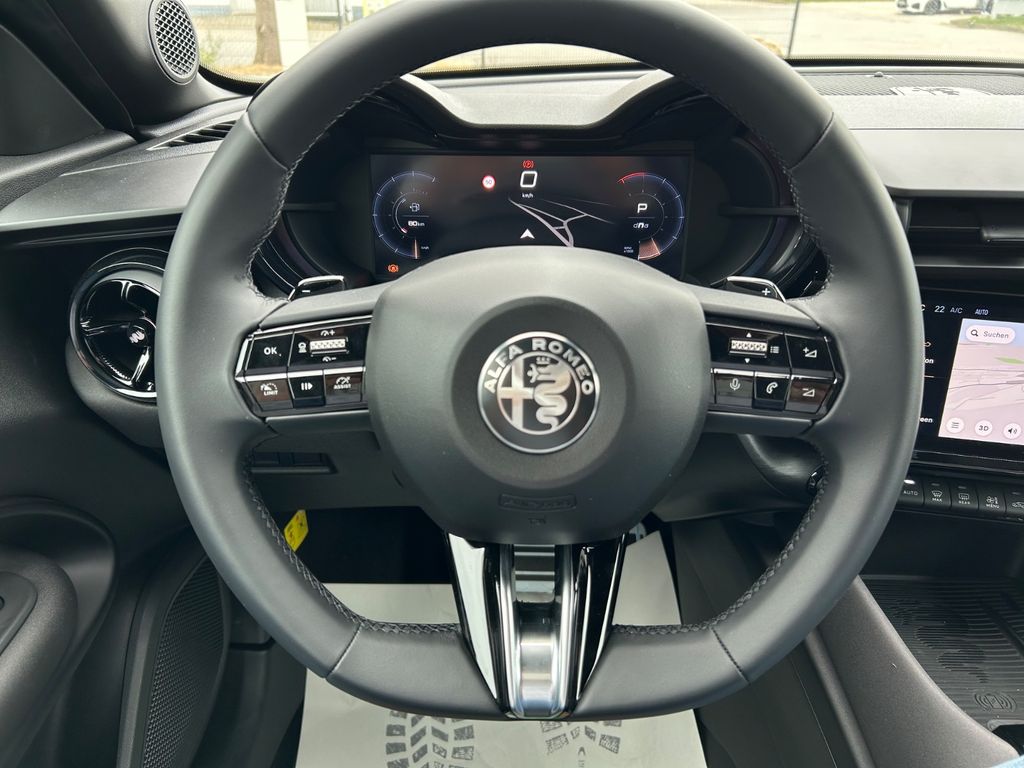 Alfa Romeo Junior 2025